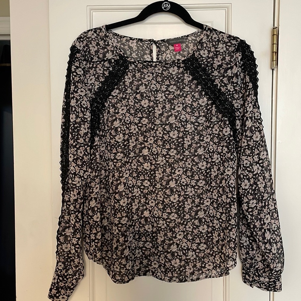 Vince Camuto blouse